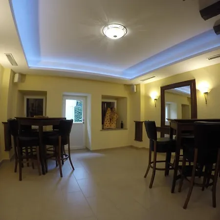 Neho Bed & Breakfast Cres