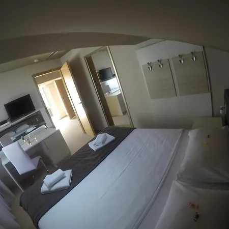 Neho Bed & Breakfast 4*