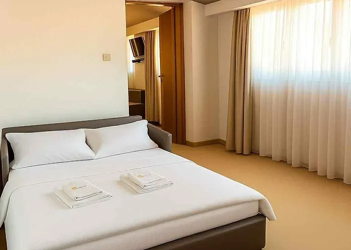 Neho Bed & Breakfast Cres