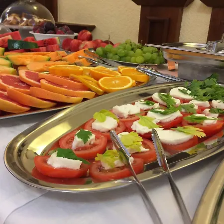 Neho Bed & Breakfast 4*