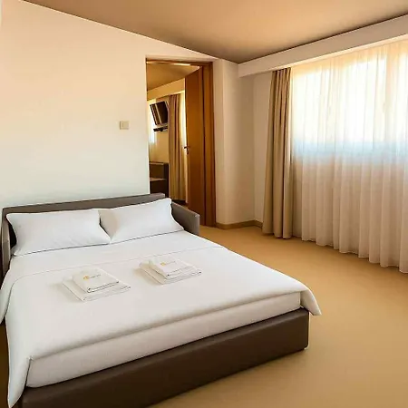 Neho Oda ve Kahvaltı Cres