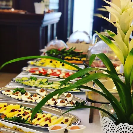 Oda ve Kahvaltı Neho Cres