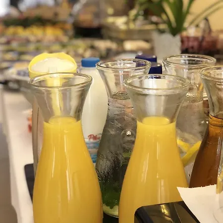 Neho Oda ve Kahvaltı 4*